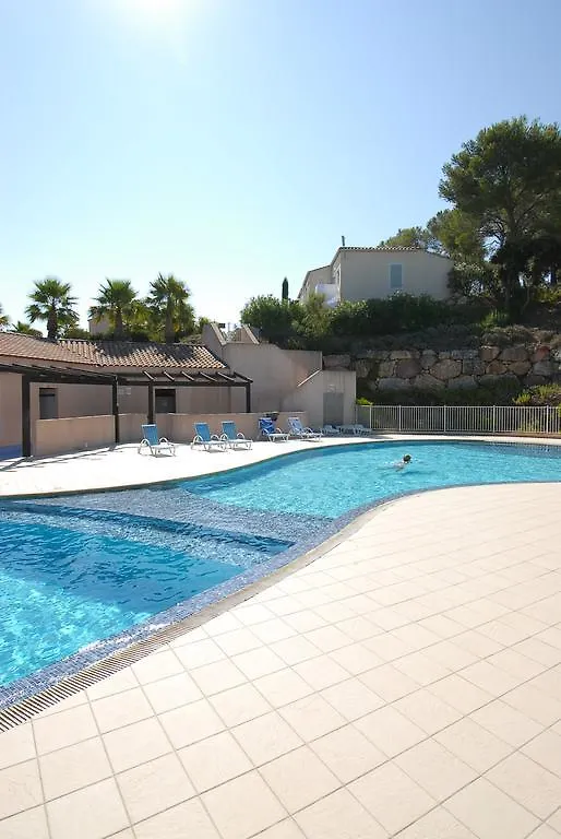 Lägenhetshotell Residence Odalys Domaine Des Eucalyptus Saint Aygulf